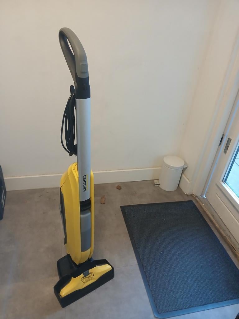 Kärcher FC 5 vloerreiniger, Witgoed en Apparatuur, Stofzuigers, Ophalen, Gebruikt, Overige typen, Minder dan 1200 watt