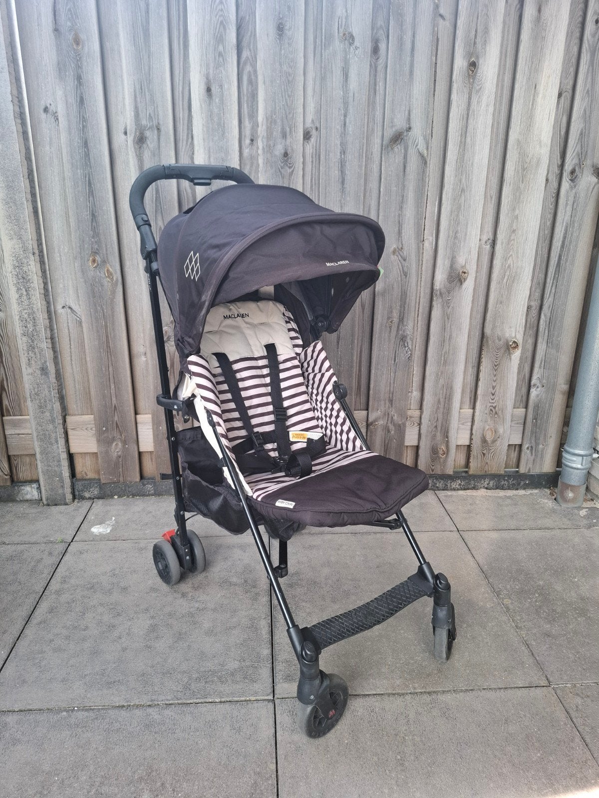 Mclaren paraplu buggy, Kinderen en Baby's, Buggy's, Ophalen, Zo goed als nieuw, Maclaren, Zonnekap