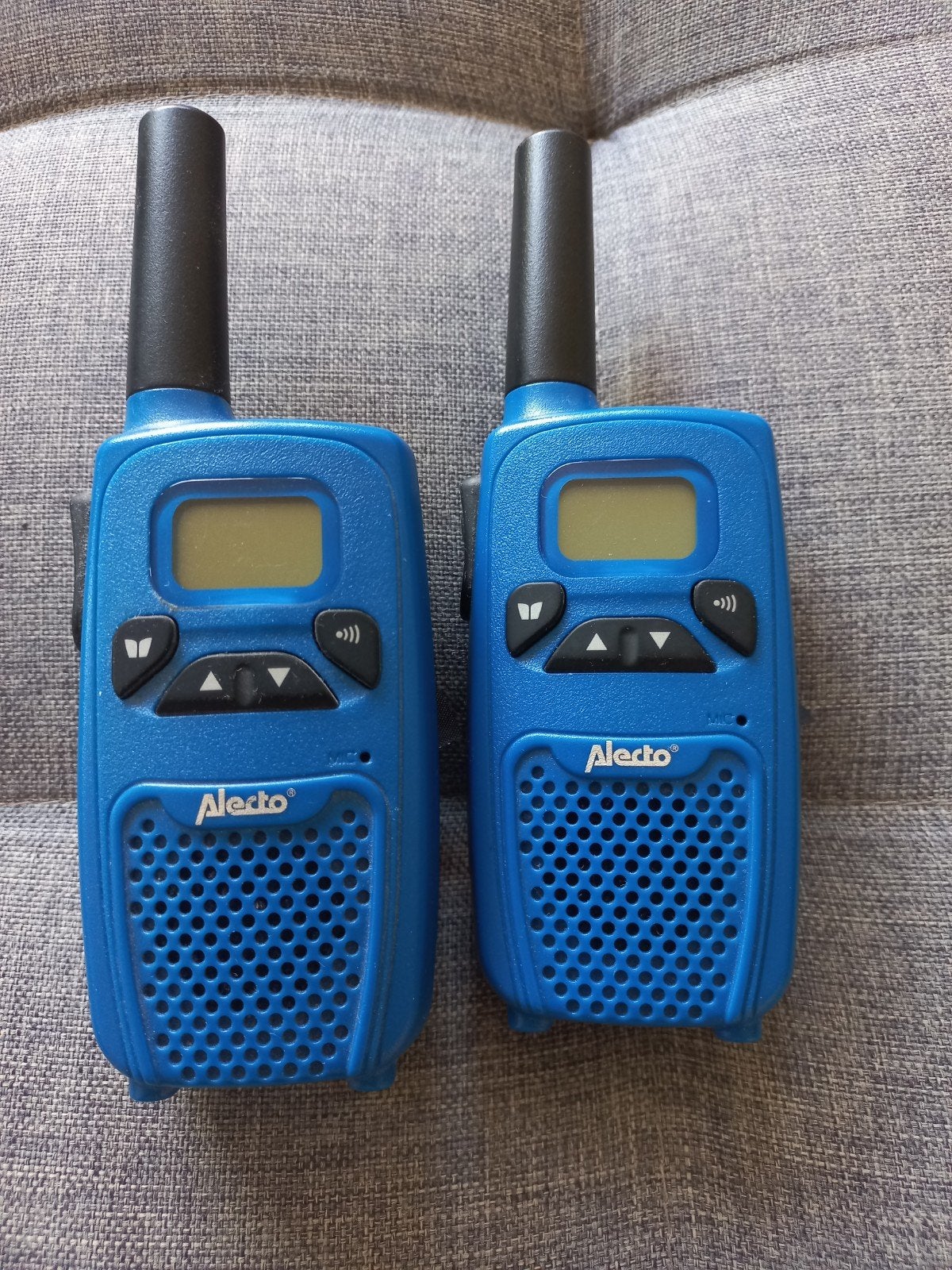 Alecto Walkie Talkie Set - Blauw (2 stuks), Ophalen, Gebruikt, Minder dan 2 km, Portofoon of Walkie-talkie