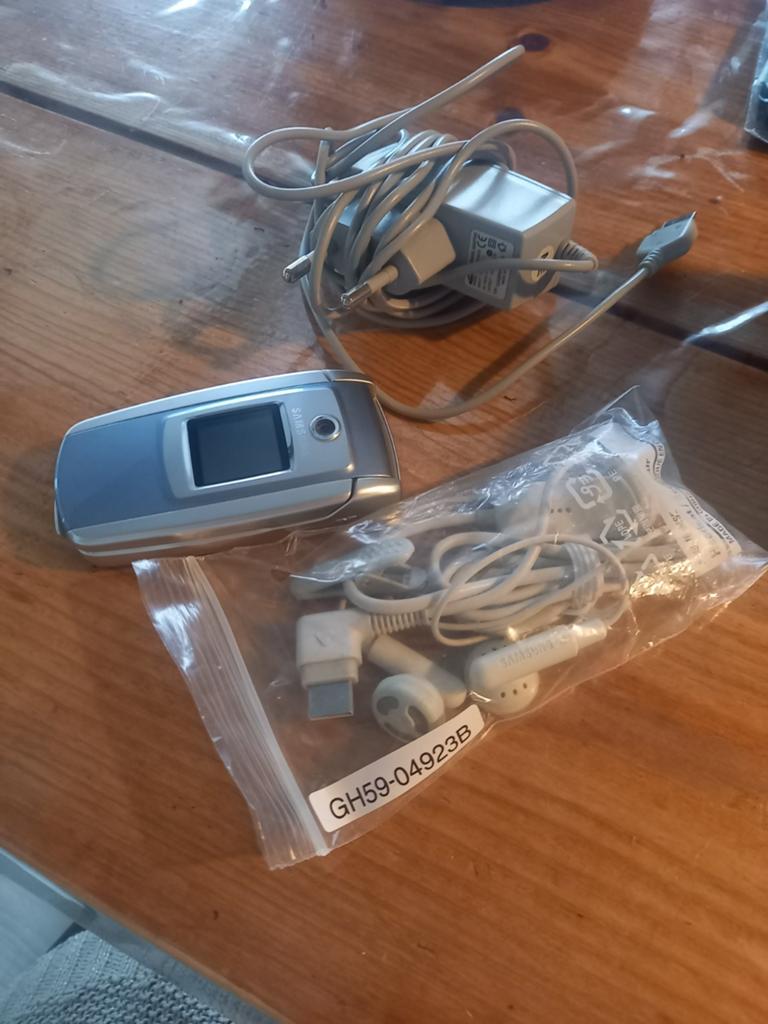 Samsung SGH-M300, Telecommunicatie, Ophalen, Zwart, Fysiek toetsenbord, Zo goed als nieuw