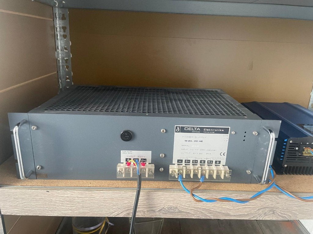 Delta voeding 24 Volt 20 A (M24-20-HE), Hobby en Vrije tijd, Elektronica-componenten, Ophalen, Gebruikt