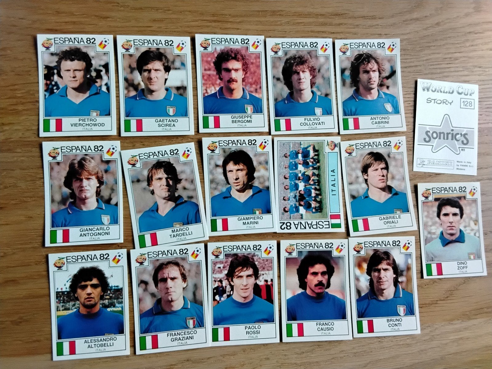 Compleet setje Panini stickers WCS WK 1982 ITALIË, Verzamelen, Ophalen of Verzenden, Zo goed als nieuw, Poster, Plaatje of Sticker