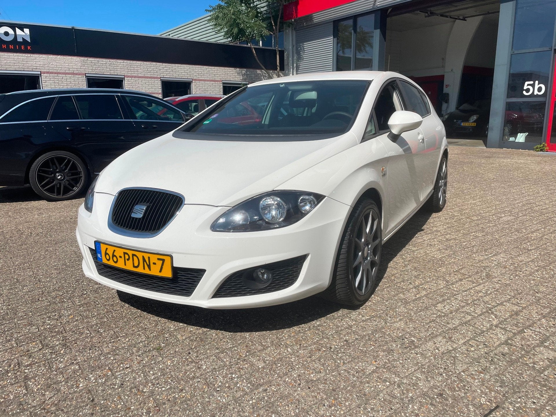 Seat Leon 1.2 TSI Good Stuff nette auto, Auto's, Seat, Voorwielaandrijving, Euro 5, Gebruikt, 4 cilinders