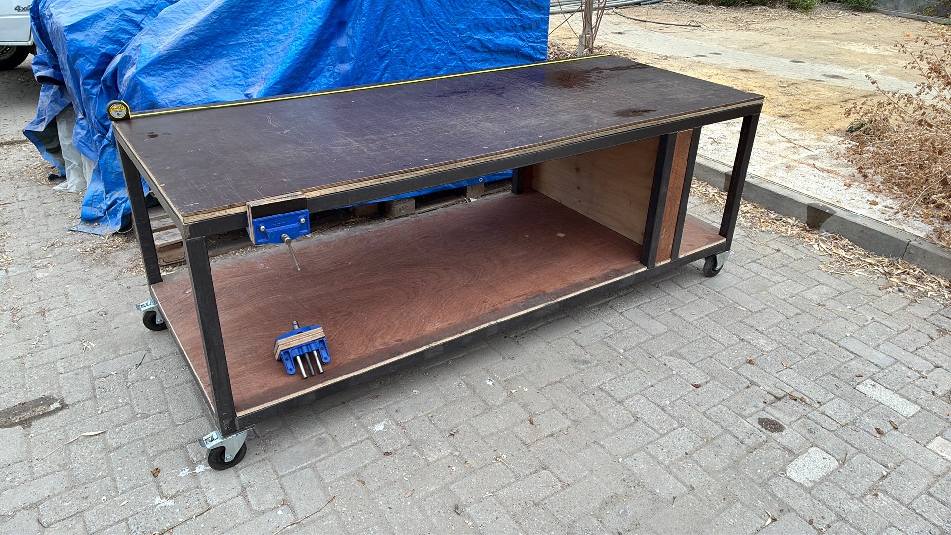 Werktafel, Doe-het-zelf en Verbouw, Werkbanken, Ophalen, Zo goed als nieuw