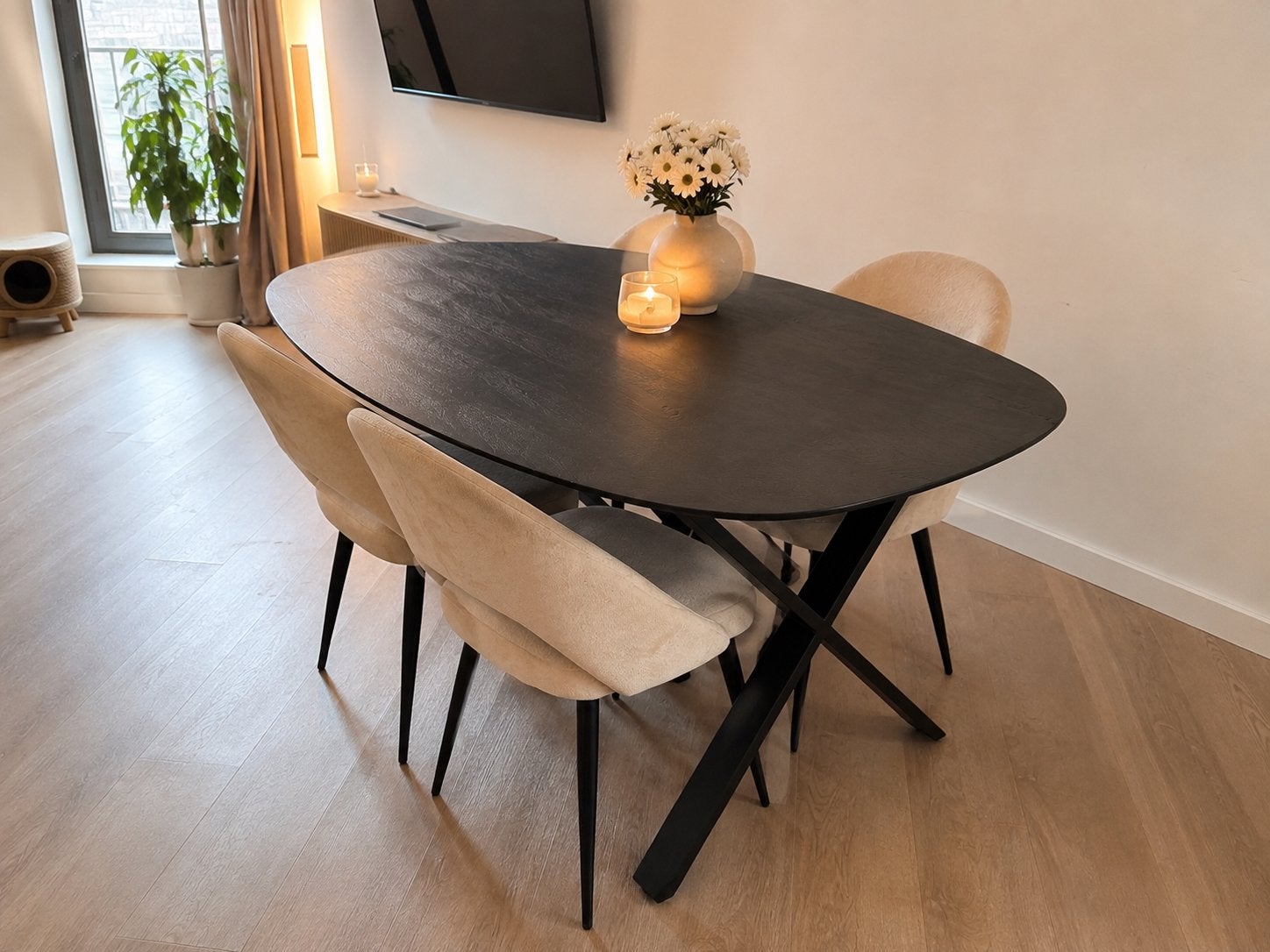 Giga Meubel Gordon Deens ovale eettafel zwart 160 cm, Huis en Inrichting, Ophalen, Gebruikt, 100 tot 150 cm, 150 tot 200 cm
