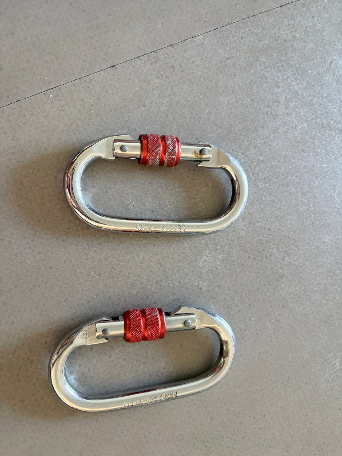 2 karabiners zilver, Ophalen of Verzenden, Zo goed als nieuw, Zilver, Navelpiercing