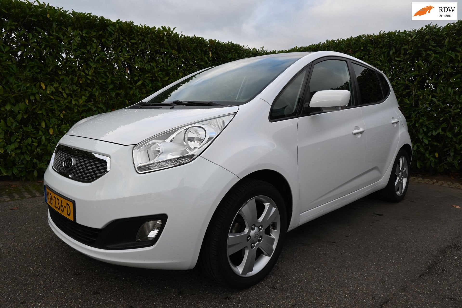 Kia Venga 1.4 CVVT X-tra., Auto's, Voorwielaandrijving, Euro 5, Gebruikt, 4 cilinders