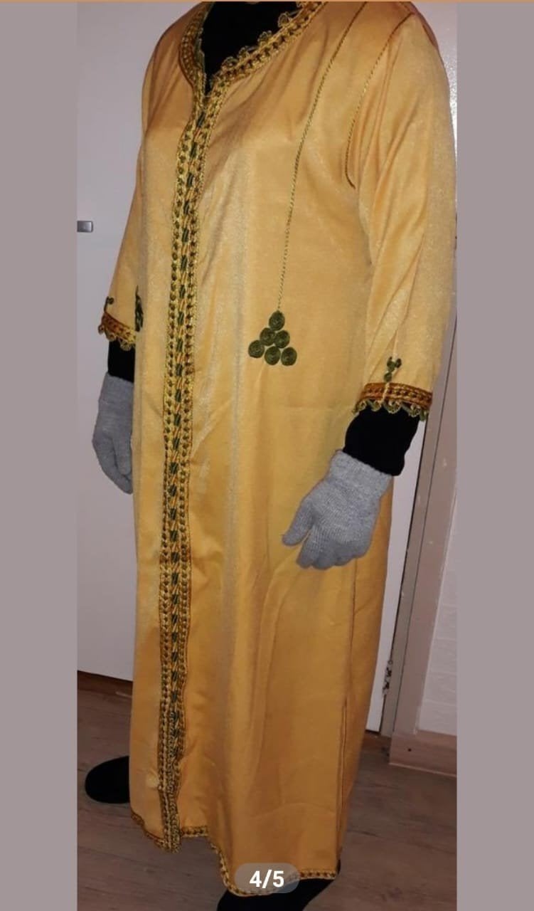 Mooie jurk M/L nieuw mag voor weinig weg, Ophalen of Verzenden, Nieuw, Zwart, Overige typen