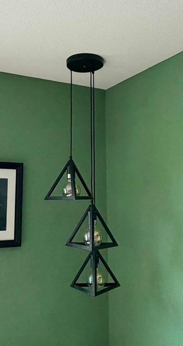 Moderne hanglamp met 3 geometrische kappen, Ophalen, Zo goed als nieuw, Metaal, E27 (groot)
