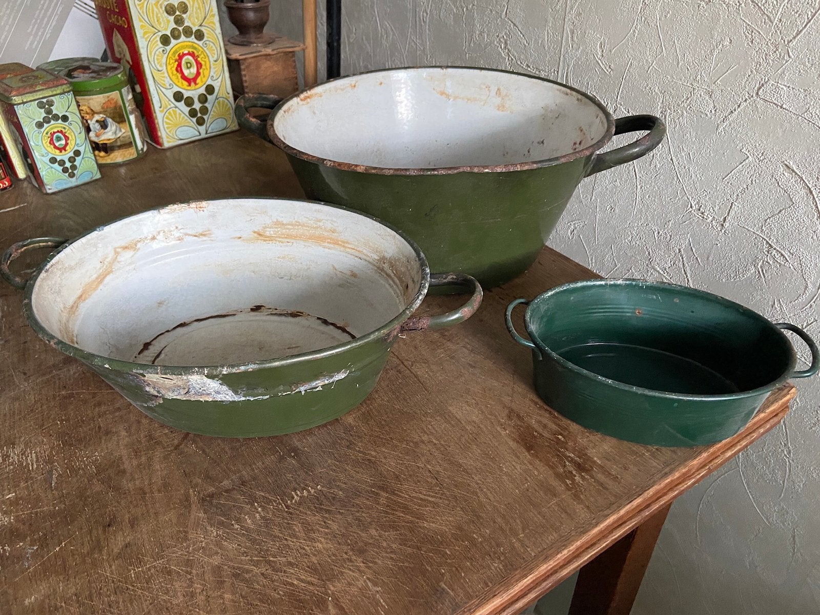 3 Antieke donker groene Emaille teilen met handgrepen, Antiek en Kunst, Ophalen of Verzenden