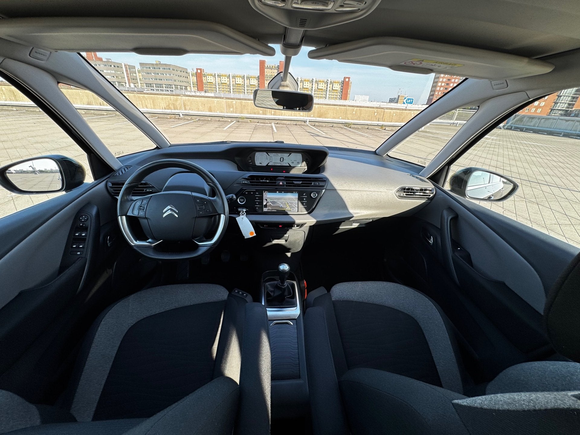 Citroen C4 Picasso 1.2 PureTech Selection CRUISE CLIMA NAP, Auto's, Citroën, Voorwielaandrijving, Dealer onderhouden, Stof, Gebruikt
