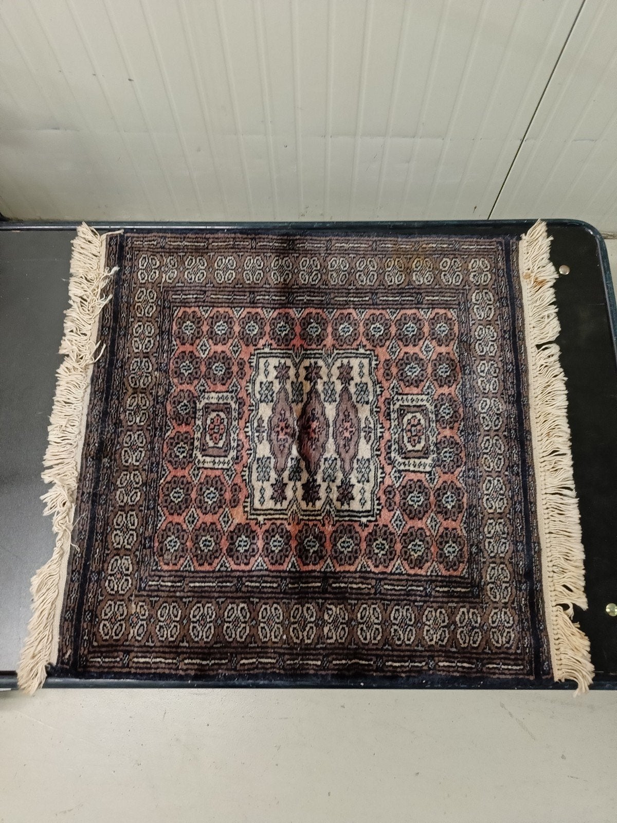 Perzisch tapijtje met vlek, 74x65 cm, Gebruikt, 50 tot 100 cm, Vierkant, Bruin