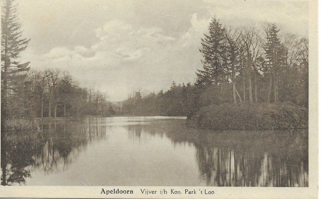 Apeldoorn- -Vijver v/h Kon.Park 't Loo., Ophalen of Verzenden, 1940 tot 1960, Ongelopen, Gelderland