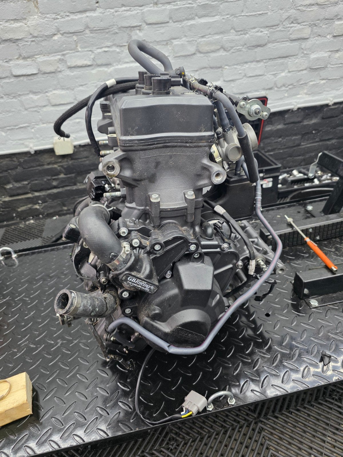 Yamaha MT09 2024 engine, Ophalen