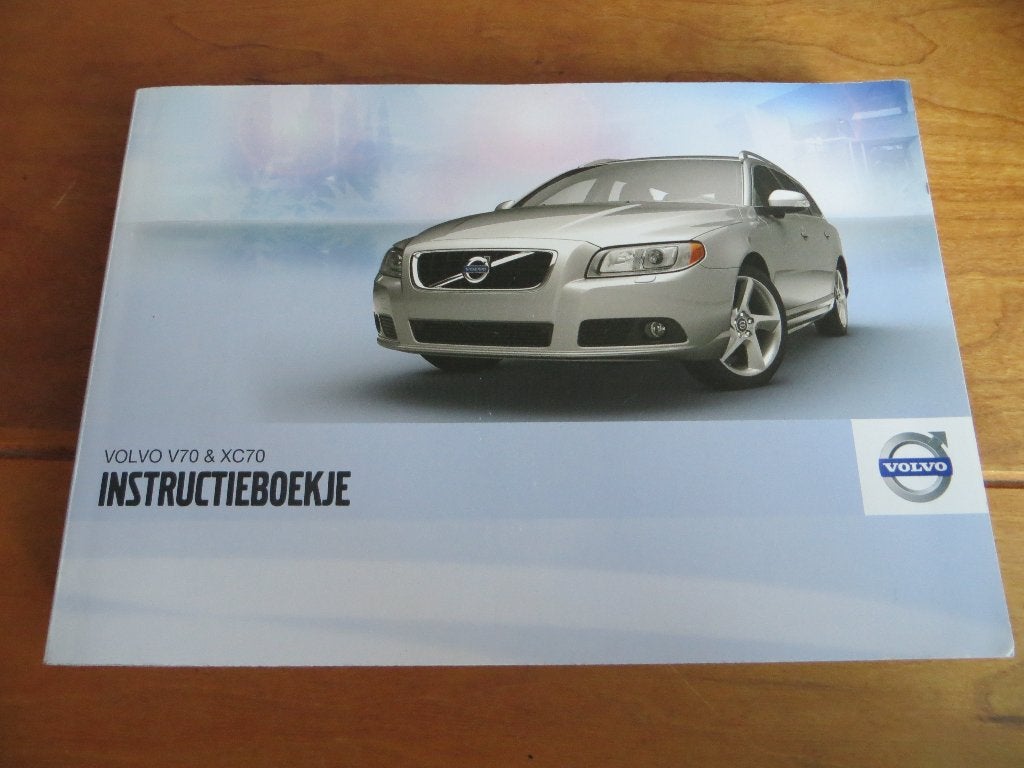 Instructieboek Volvo V70, Volvo XC70 2010, type 2011, 352blz, Auto diversen, Handleidingen en Instructieboekjes, Ophalen of Verzenden