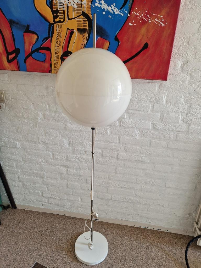 vintage SPAGE AGE vloerlamp, Huis en Inrichting, Lampen | Tafellampen, Ophalen, Gebruikt, Metaal, Space age