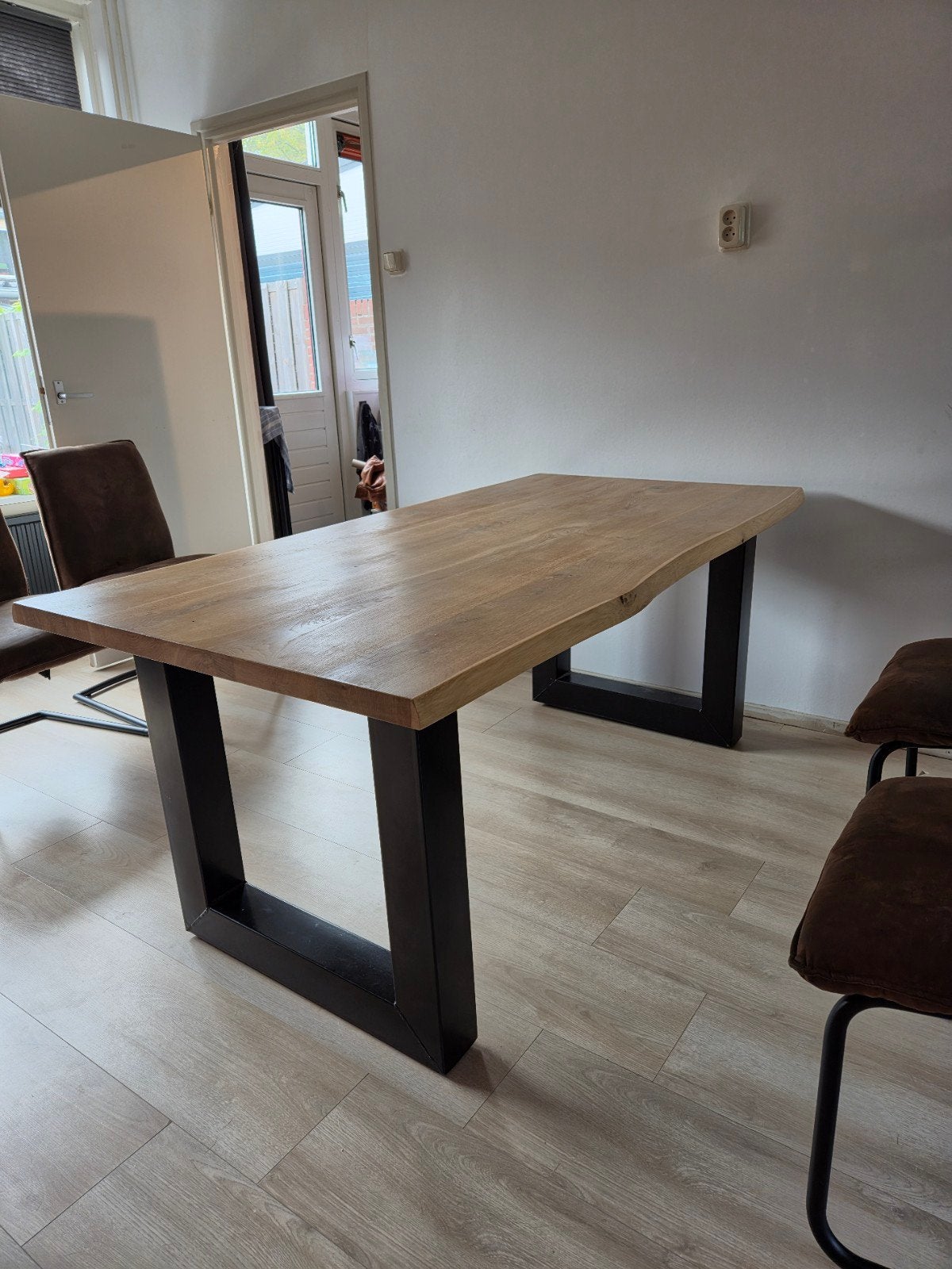 boomstam eettafel, Huis en Inrichting, Ophalen, 50 tot 100 cm, Zo goed als nieuw, 150 tot 200 cm