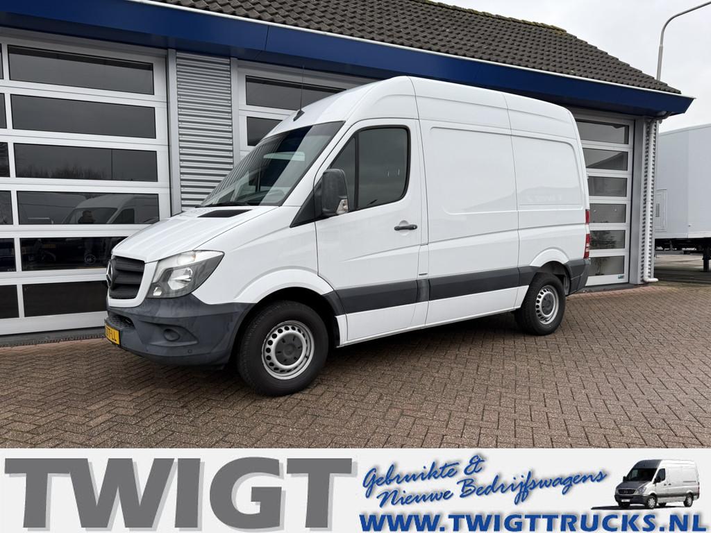 Mercedes-Benz Sprinter 211 CDI L1/H2 Automaat/Airco/Camera, Auto's, Achterwielaandrijving, Gebruikt, Euro 6, 4 cilinders