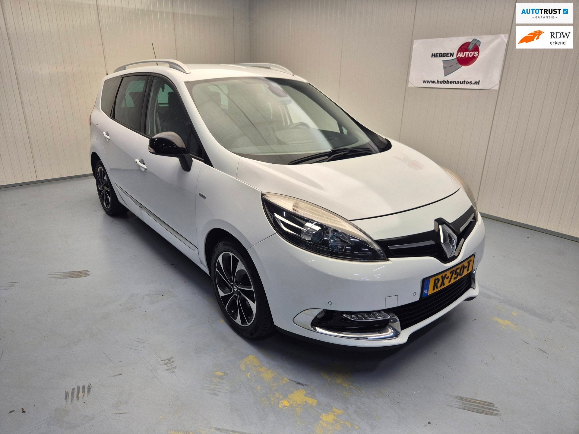 Renault Grand Scénic 1.2 TCe Bose 7pers. Navi Camera ecc Cu, Auto's, Renault, Voorwielaandrijving, Gebruikt, 4 cilinders, 7 stoelen