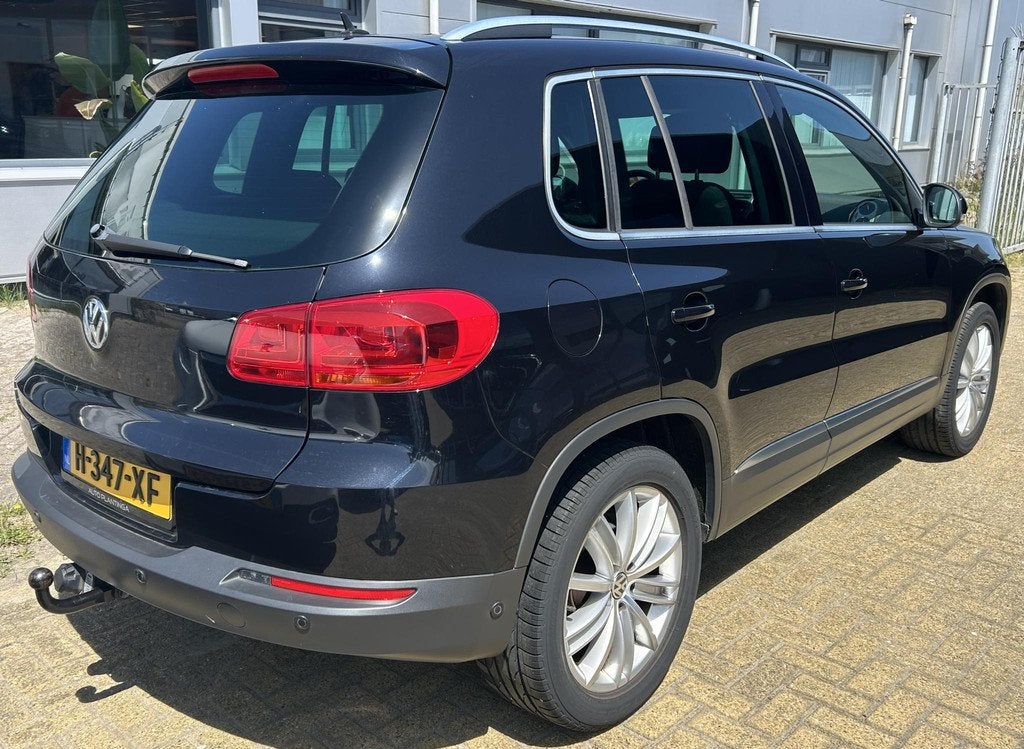 Volkswagen Tiguan 1.4 TSI Comfort&Design 160PK | PANO | Trek, Voorwielaandrijving, Euro 5, 4 cilinders, 160 pk
