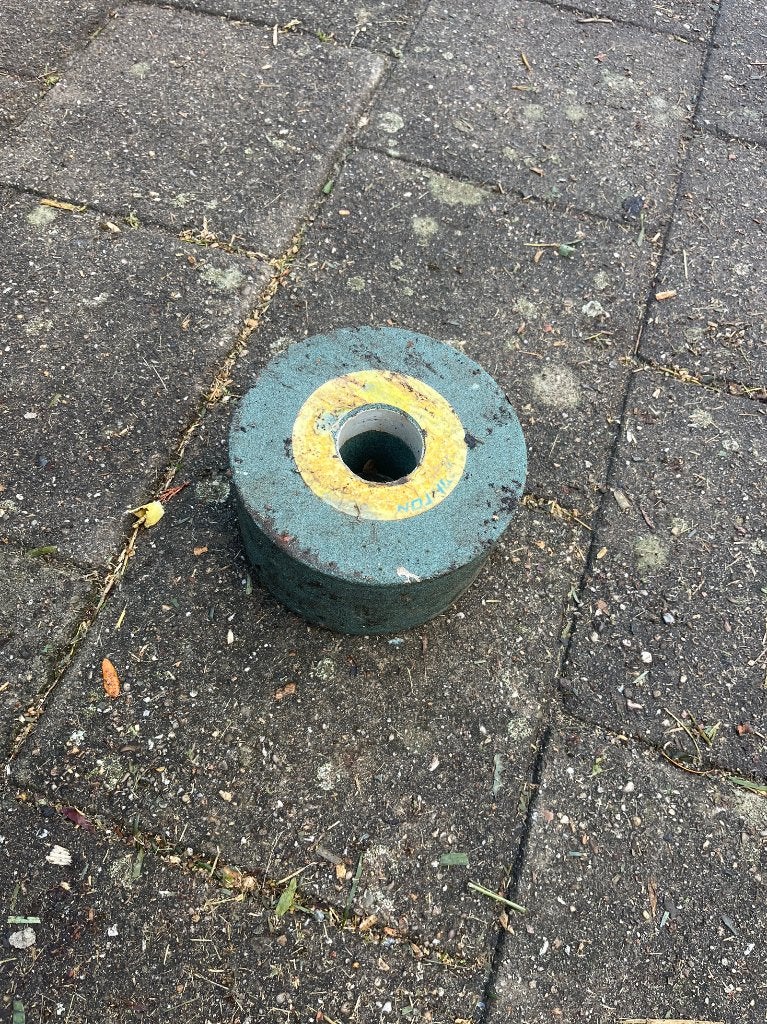 Slijpsteen / slijpschijf voor slijpmachine (groen), Ophalen, Gebruikt, Minder dan 700 watt, Werkbankslijpmachine