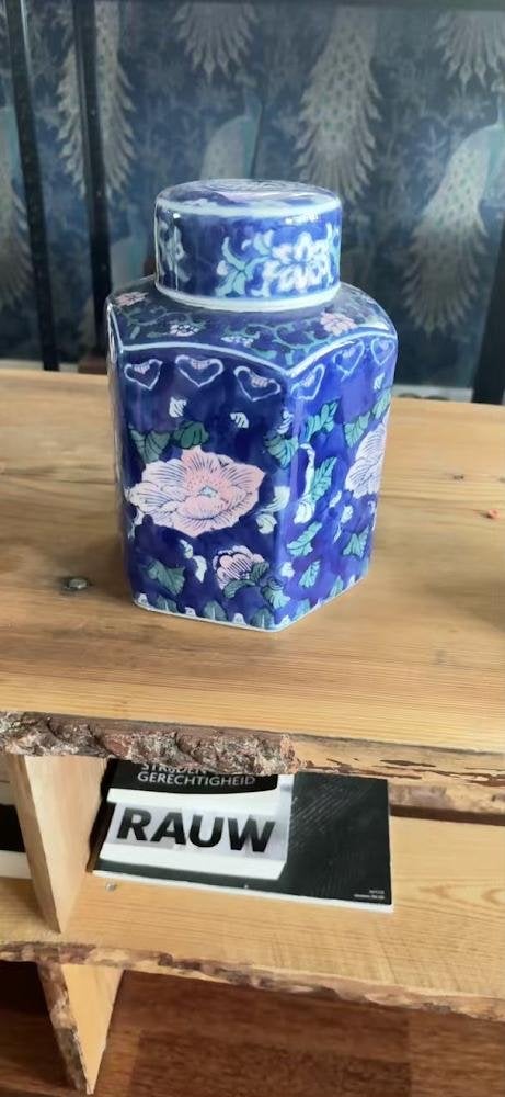Antieke Chinese theebus, blauw-wit met bloemmotief, Ophalen of Verzenden