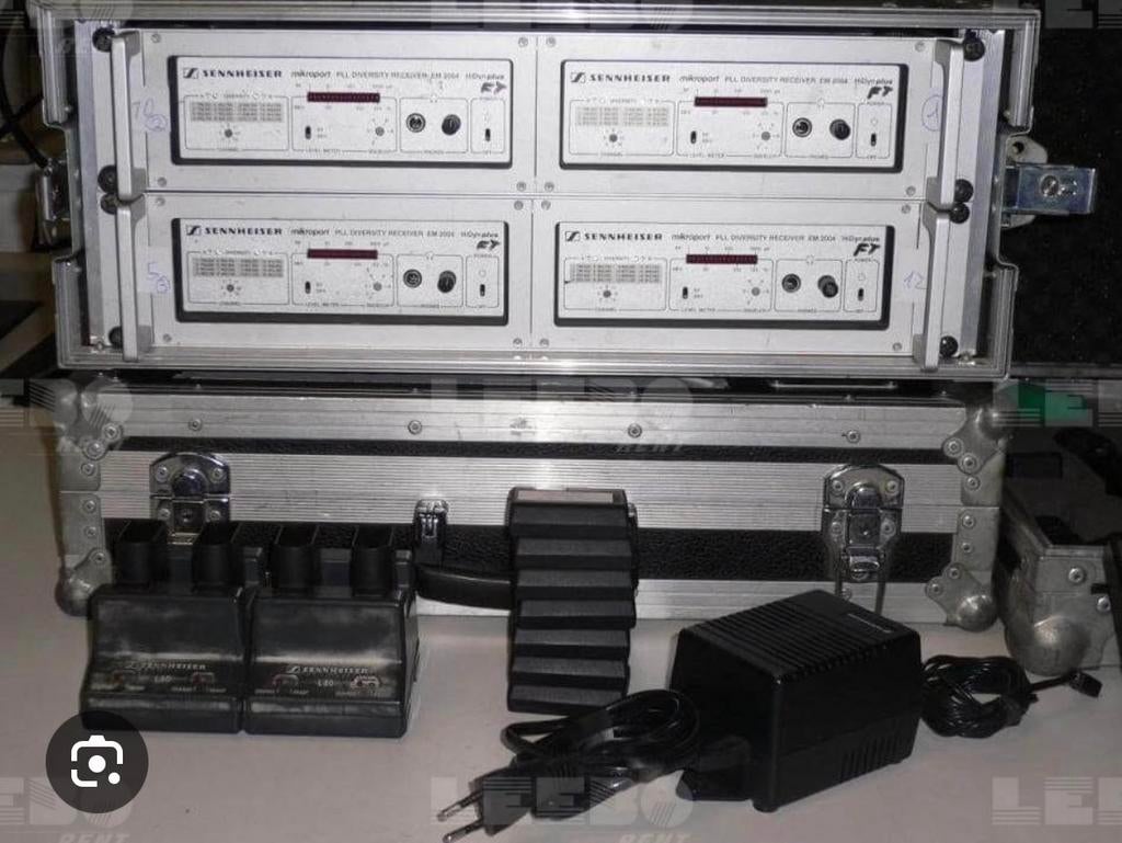 Sennheiser Skm 5000 set met 3 x handzender en accu, Ophalen, Zo goed als nieuw, Overige typen