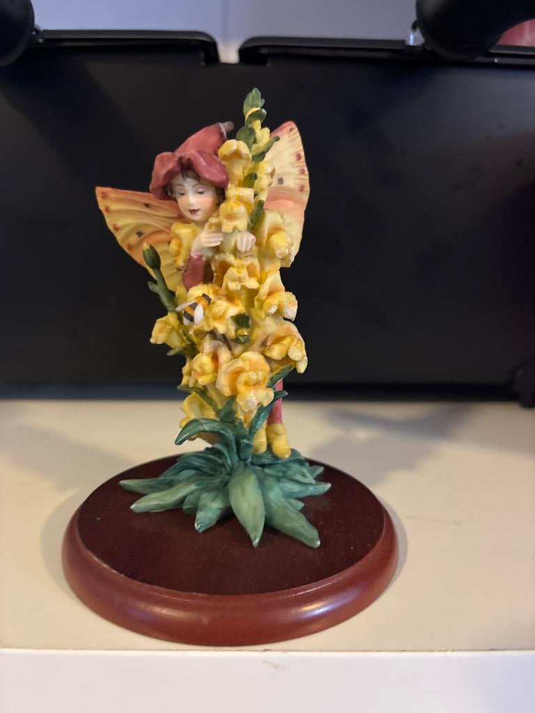 Flower Fairies Snap Dragon Fairy Mini Figurine 11 cm, Verzamelen, Beelden en Beeldjes, Zo goed als nieuw, Fantasy, Ophalen of Verzenden