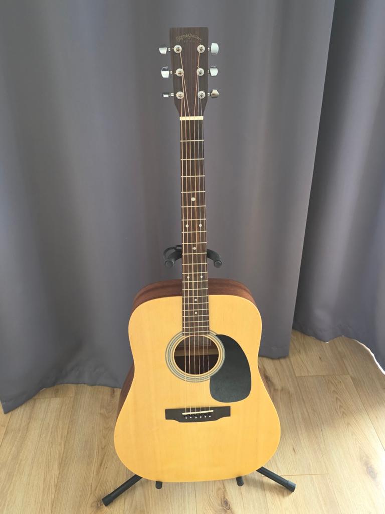 Sigma DMST westerngitaar, Muziek en Instrumenten, Snaarinstrumenten | Gitaren | Akoestisch, Ophalen, Zo goed als nieuw, Western- of Steelstringgitaar