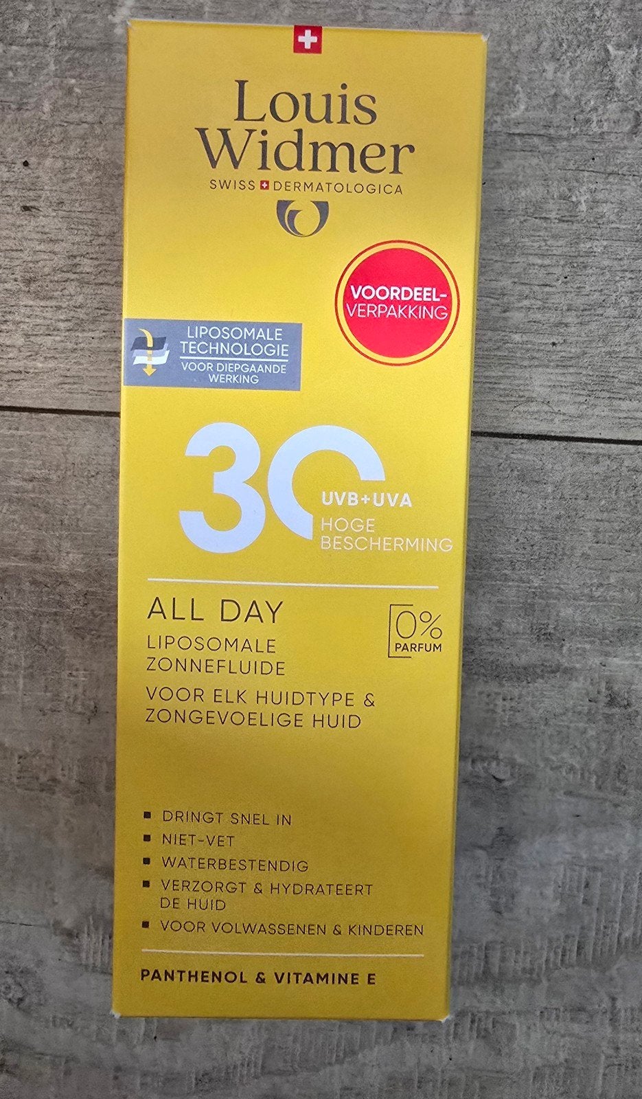 Louis Widmer All Day Zonnefluïde SPF 30 - Ongeopend, Ophalen of Verzenden, Nieuw, Zonnebrand of After Sun