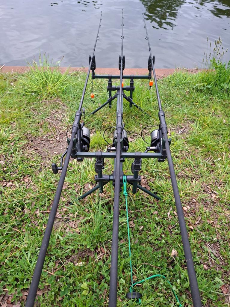 3x Black Widow 10 ft 3 Lbs, Ophalen, Zo goed als nieuw, Werphengel