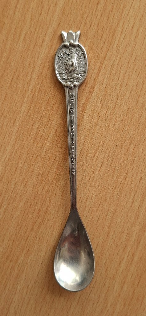 Lepeltje van N.A.S.S.I. NASSI, Helpt Spijtoptanten., Ophalen of Verzenden, Gebruikt, Metaal, Bestek
