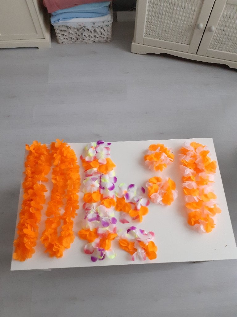 Hawai kransen, Ophalen of Verzenden, Zo goed als nieuw