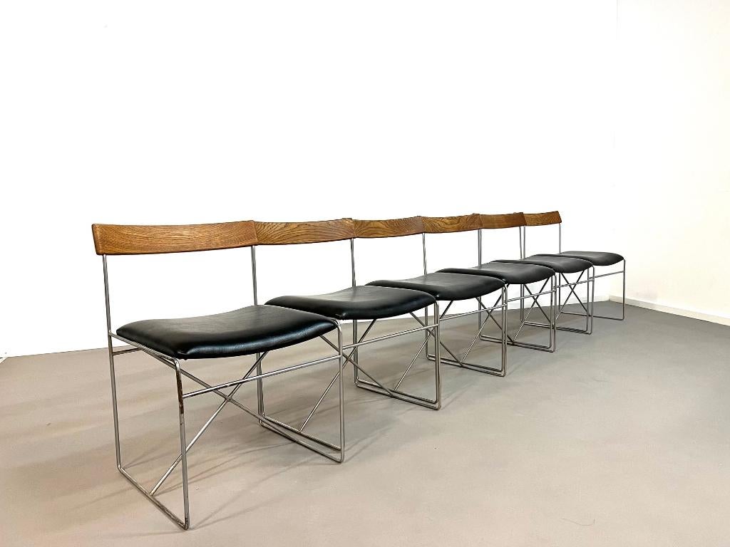 zeldzame vintage stoelen van Alfred Hendrickx, Belform 1960, Ophalen, Gebruikt, Bruin, Twee