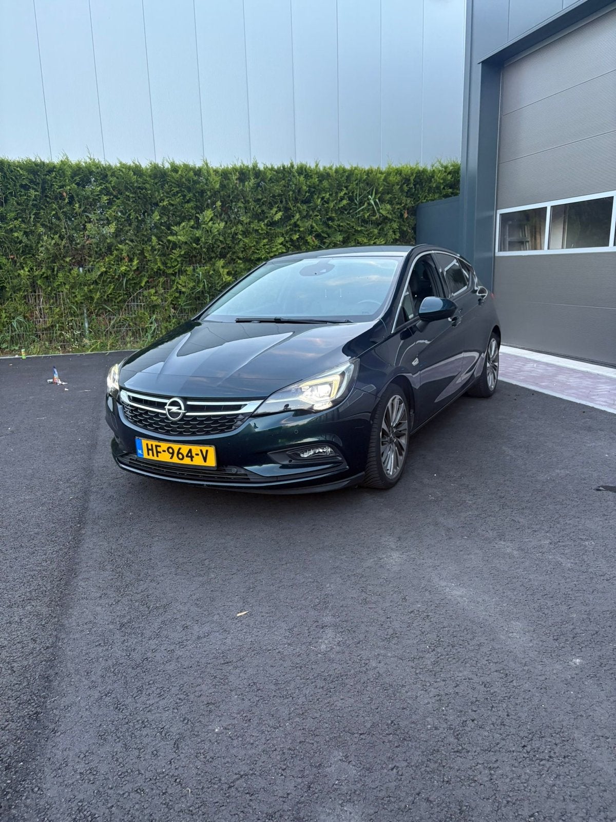 Opel Astra 1.4 Turbo NAP! | Vol in opties | Goed onderhouden, Voorwielaandrijving, Zwart, 620 kg, Handgeschakeld