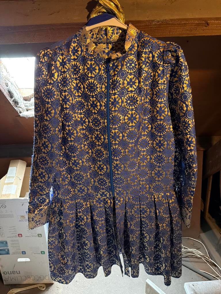 Prachtig Blauw Gouden Kostuum met Broek en Sjaal, Ophalen, Maat 46/48 (XL) of groter, Kleding, Overige thema's