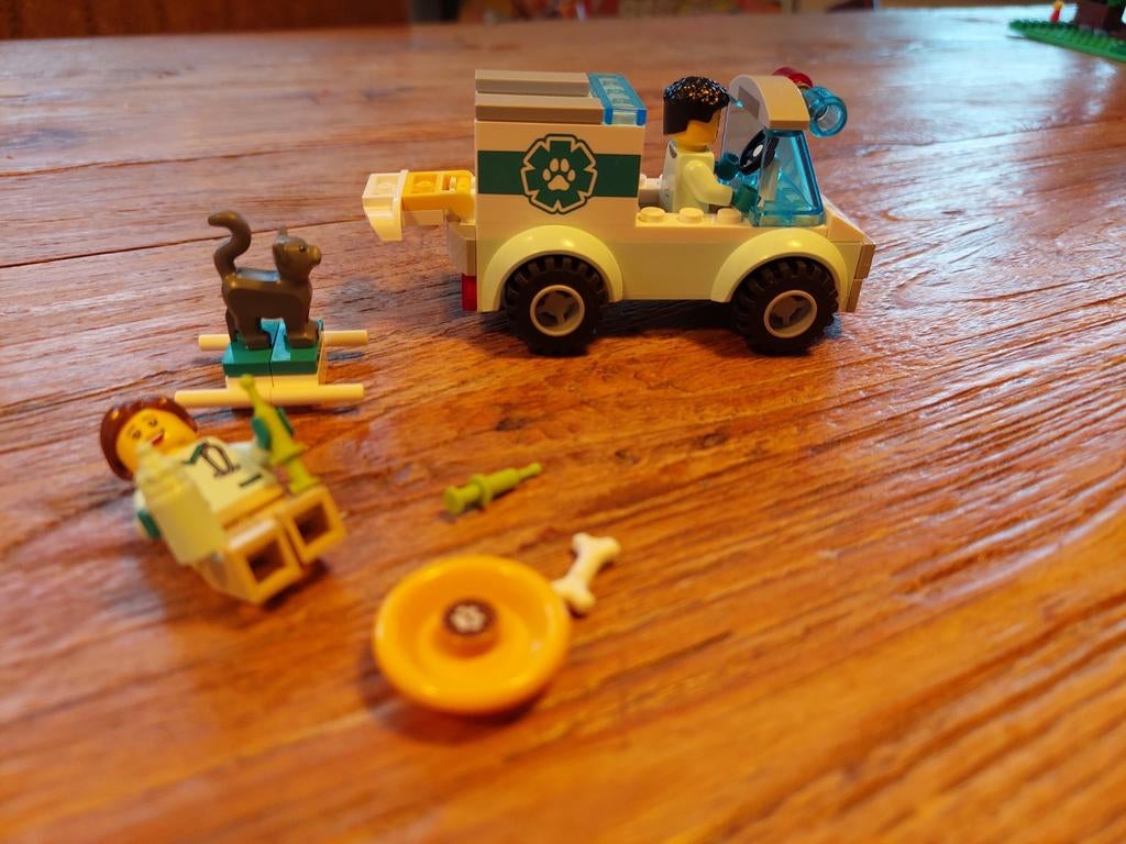 Lego city dierenarts, Ophalen of Verzenden, Zo goed als nieuw
