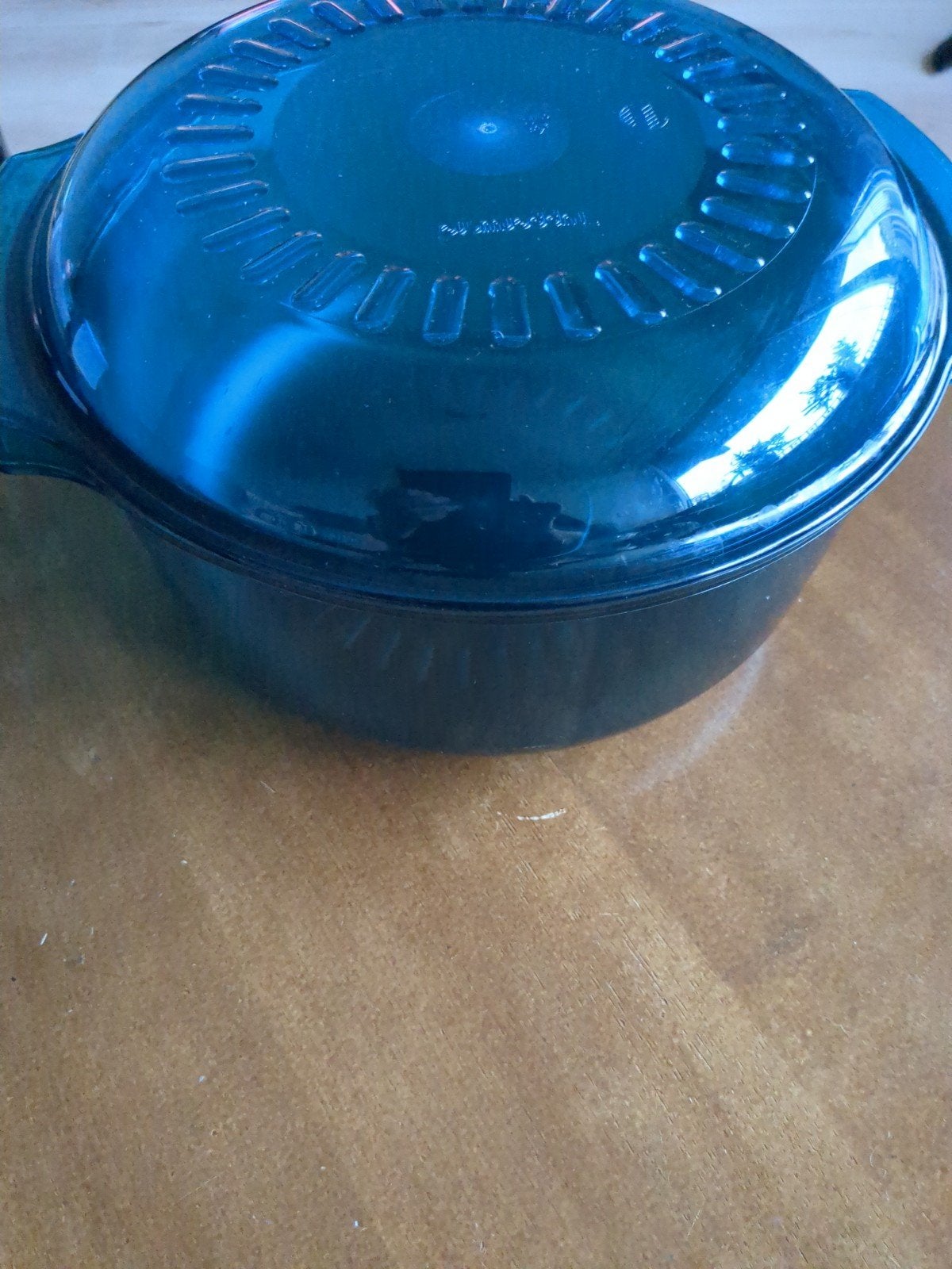 Tupperware UltraPro  Magnetron 2L - Blauw, Huis en Inrichting, Keuken | Tupperware, Ophalen of Verzenden, Blauw, Schaal