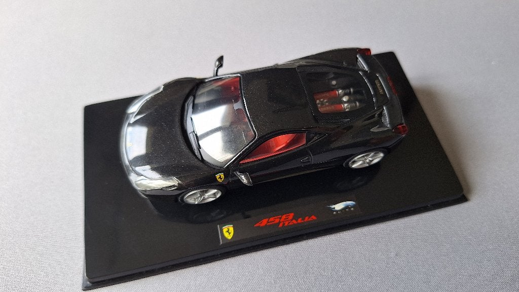 1:43 Ferrari 458 Italia van Hotwheel Elite, Ophalen of Verzenden, Zo goed als nieuw, Auto, Overige merken