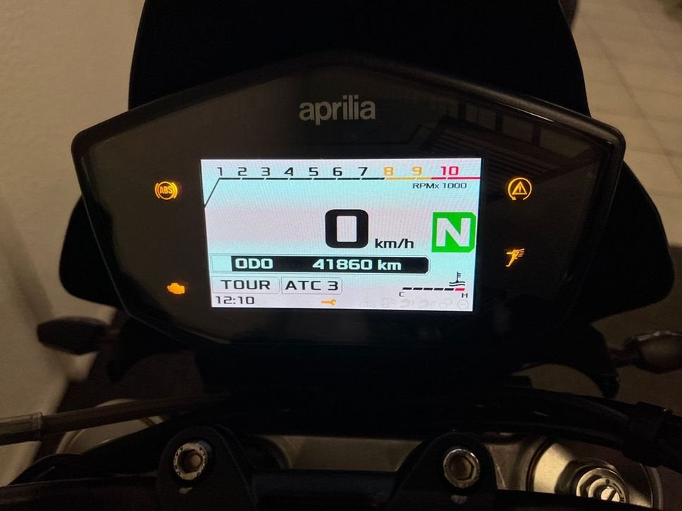 ️️ Prachtige Aprilia DORSODURO 900 ️️, 2 cilinders, Aprilia, Motorrijbewijs A, Bedrijf