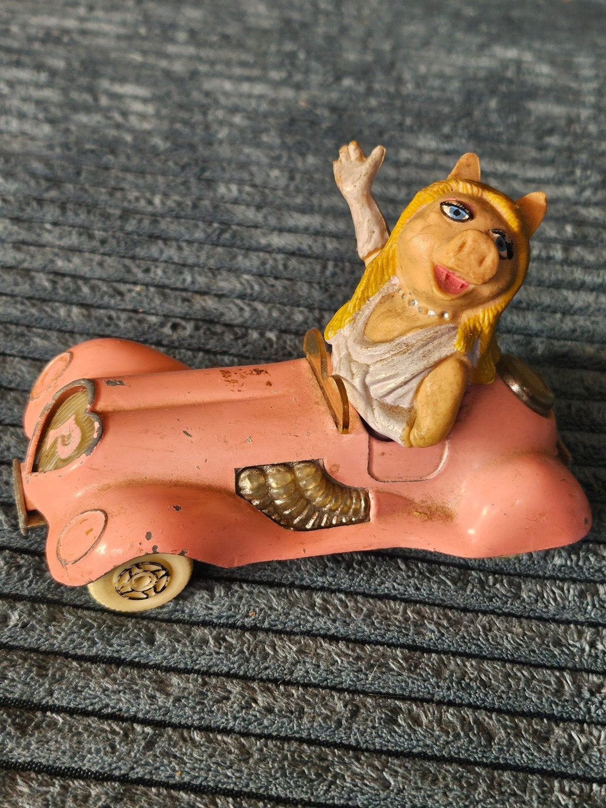 Vintage 1979 Corgi Miss Piggy Auto - Muppet Show Diecast, Ophalen of Verzenden