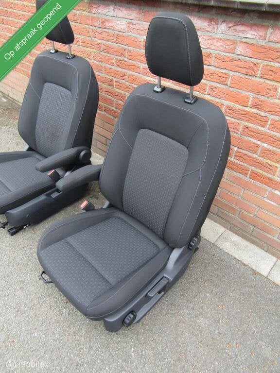 bestuurders stoel met armleuning ford transit & custom va 23, Auto-onderdelen, Interieur en Bekleding, Gebruikt, Ford, Ophalen of Verzenden
