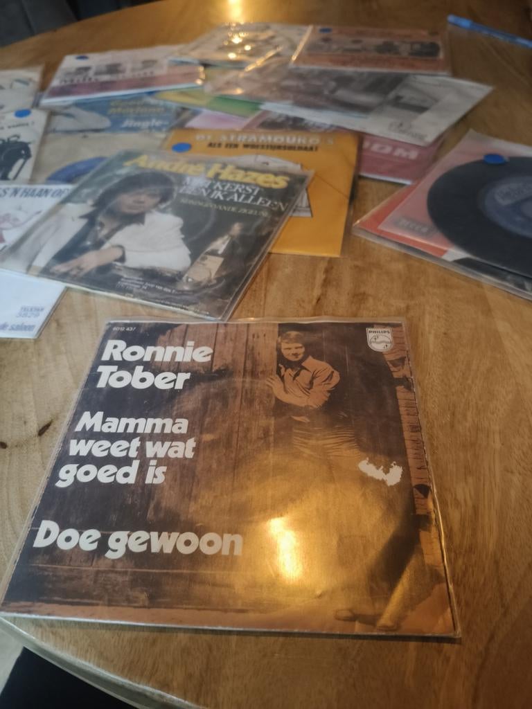 Ronnie Tober - Mamma weet wat goed is / Doe gewoon (Single), Ophalen of Verzenden, Gebruikt, Nederlandstalig