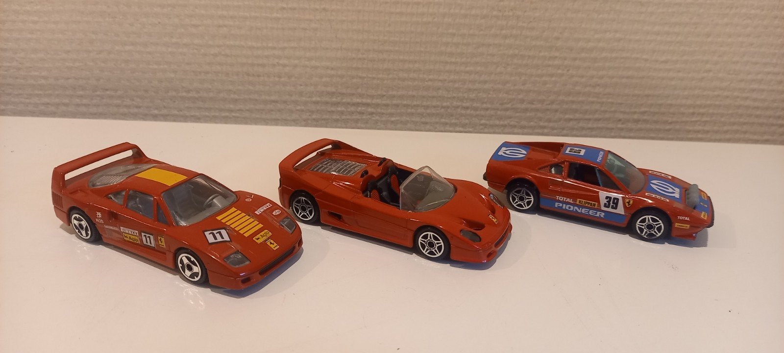 3 Ferrari modelauto's (Bburago, Maisto), Ophalen of Verzenden, Gebruikt, Auto, Overige merken