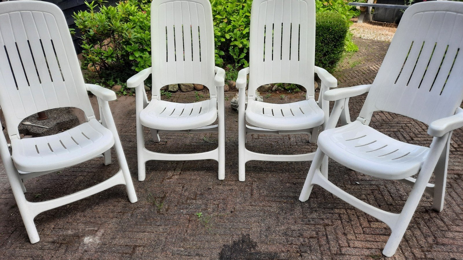 Allibert tuinstoelen en opbergkast, Tuin en Terras, Tuinstoelen, Gebruikt, Kunststof, Verstelbaar, Ophalen