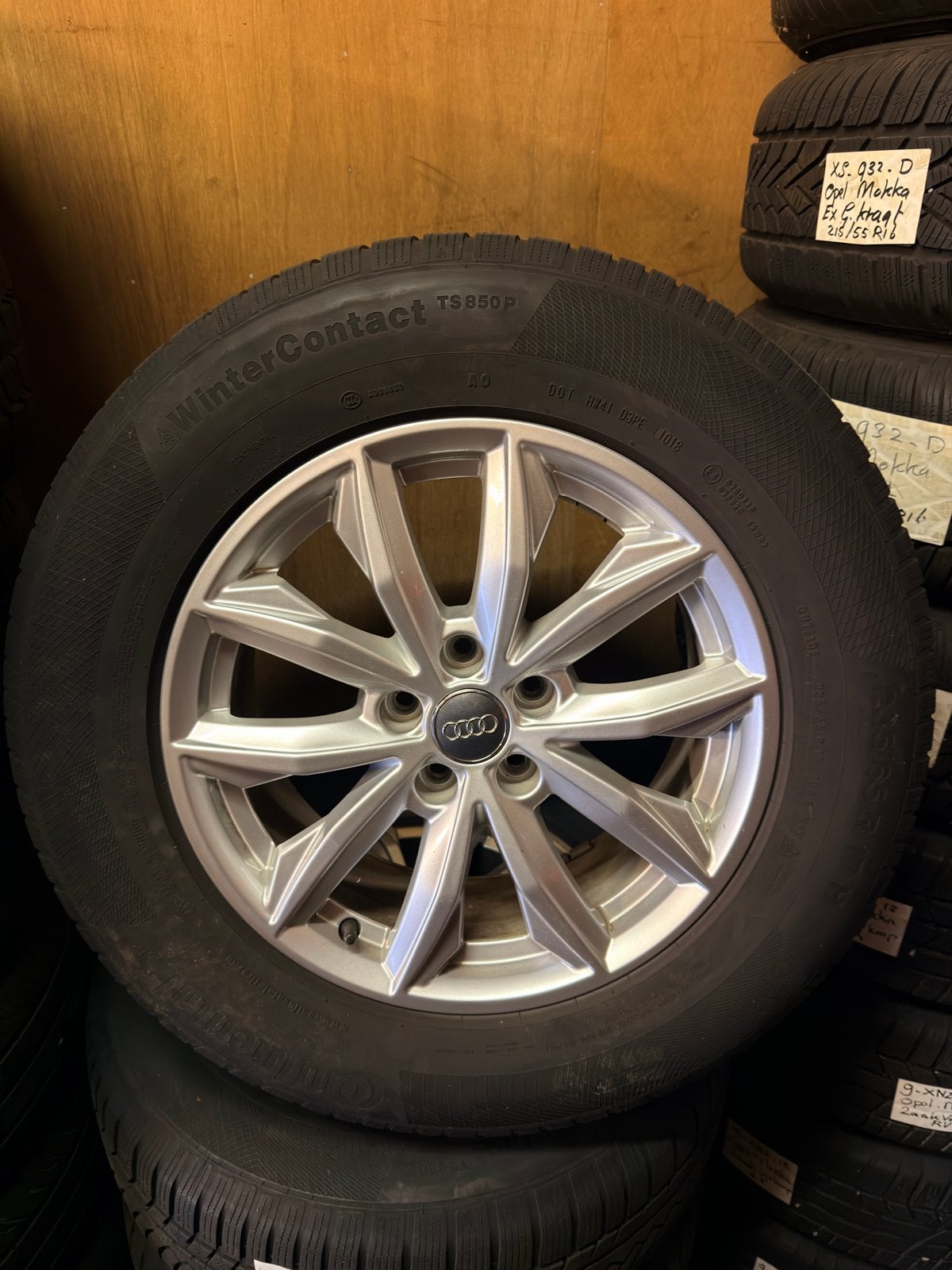 Audi q5 17 inch velgen origineel 80A Continental winterbande, Auto-onderdelen, Ophalen, Gebruikt, Banden en Velgen, 17 inch