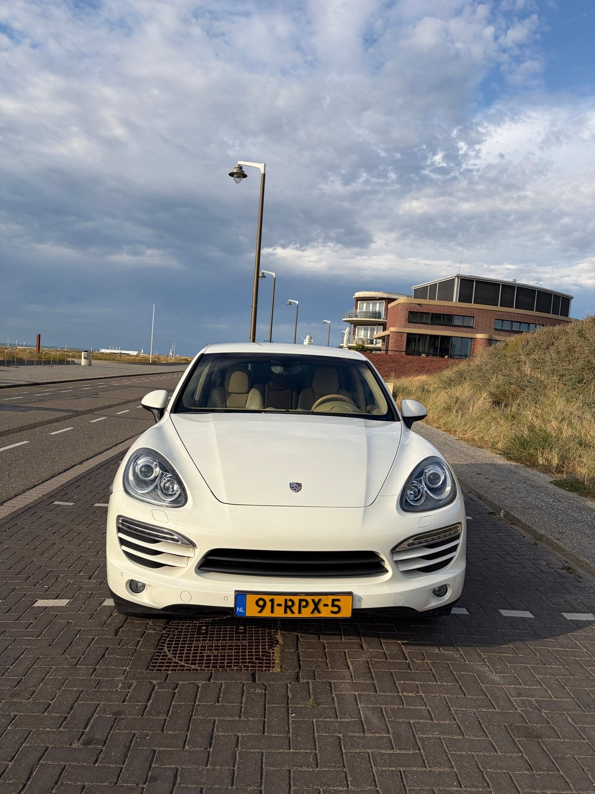Porsche Cayenne 3.6 V6 Tiptronic S 2011 Wit NAP, Auto's, Porsche, Automaat, Cayenne, 2005 kg, 3598 cc