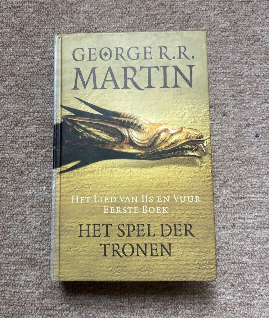 Game of Trones/ Spel der Tronen boek 1, Boeken, Ophalen of Verzenden, Zo goed als nieuw, George R.R. Martin
