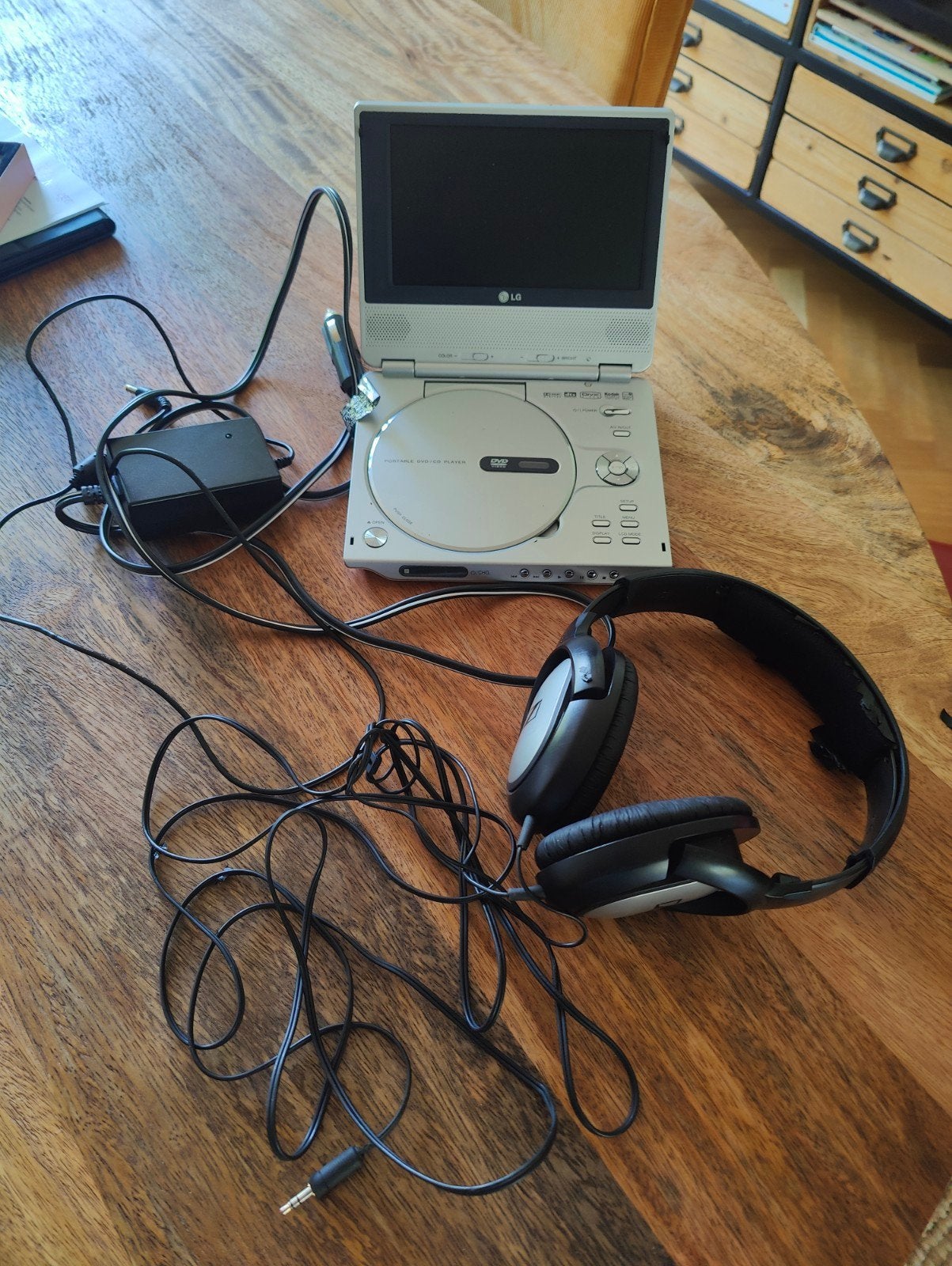 dvd/cd speler met koptelefoon, Audio, Tv en Foto, Dvd-spelers, Ophalen, Gebruikt, Overige merken