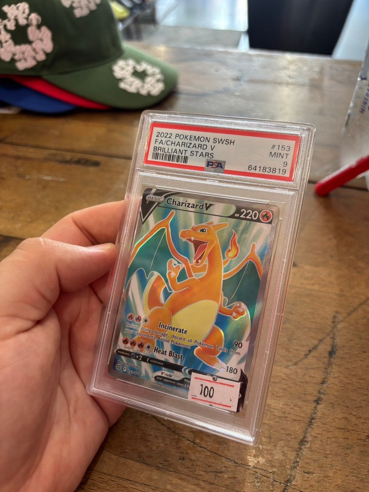 PSA 9 MINT Charizard V Full Art Brilliant Stars Pokémon Kaar, Ophalen of Verzenden, Zo goed als nieuw, Losse kaart